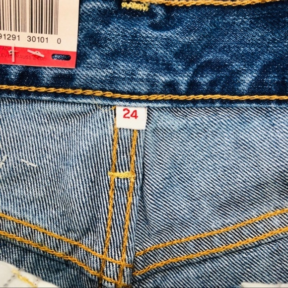 Levi High Rise Button Down Shorts - Picture 3 of 5